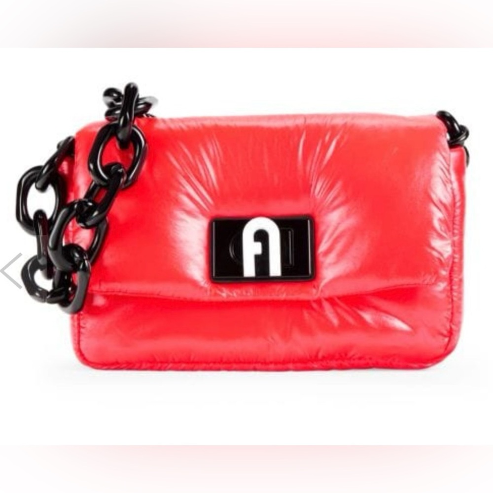 FURLA NWT Puff Chain Shoulder Bag in GRENADINE with a black link strap & dustie